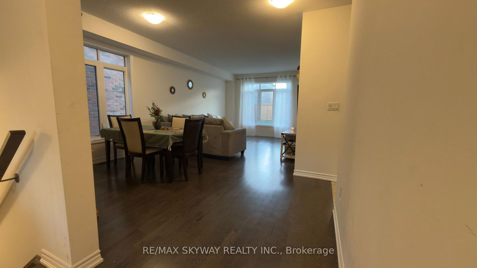 2170 Lozenby Street • Innisfil, ON photo 4