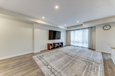 2 Gable Hurst Way • #2704 • Markham, ON photo 8