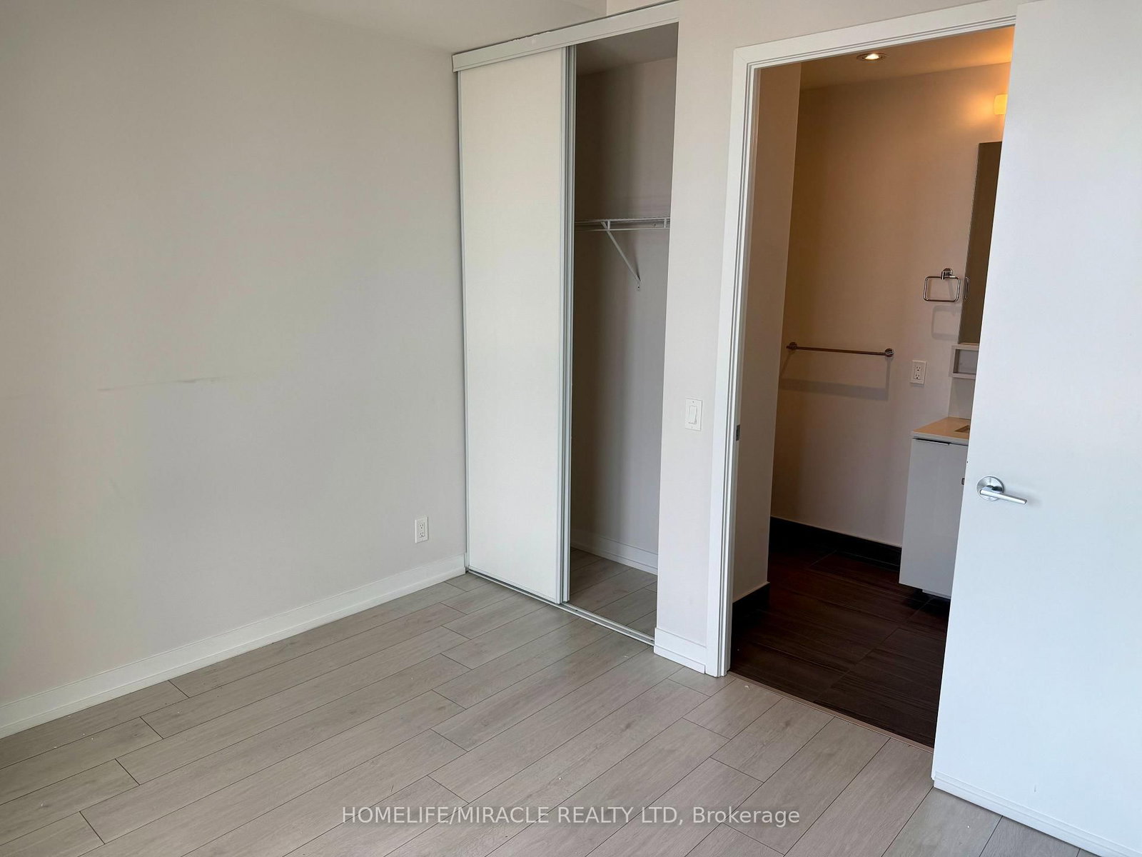 950 Portage Parkway • #4107 • Vaughan, ON photo 13