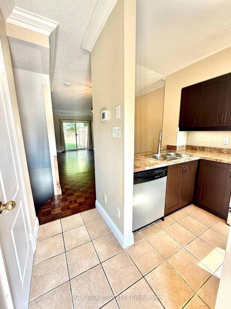 77 - 735 New Westminster Drive