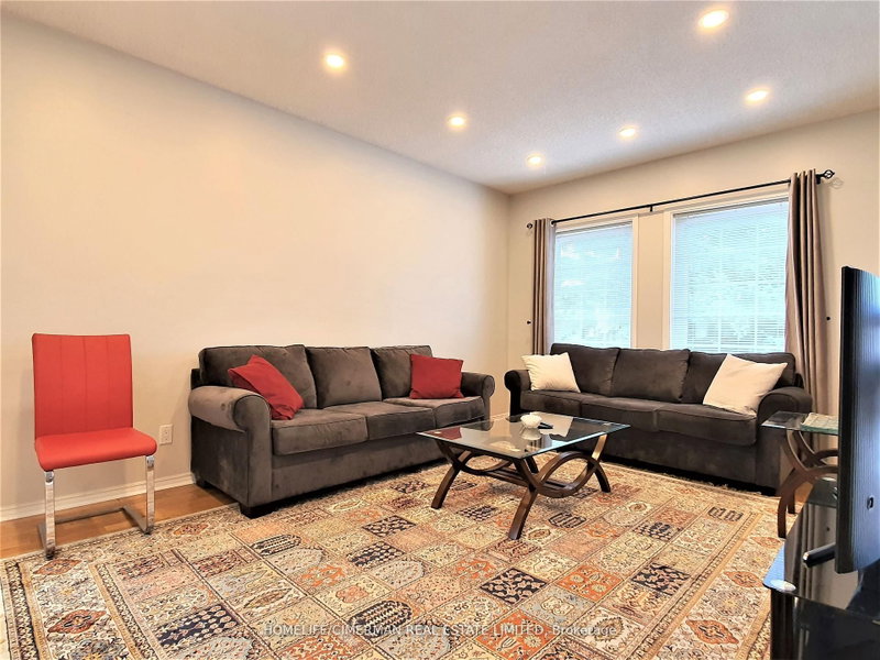 UPPER - 312 Harewood Boulevard