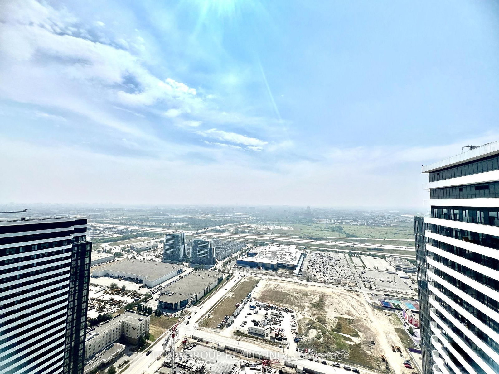 5203-225 Commerce St, Vaughan, view 12