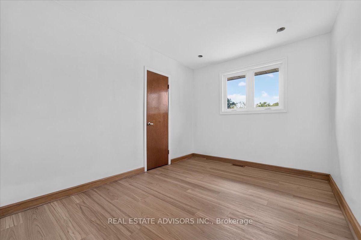 233 East Street • East Gwillimbury, ON photo 20
