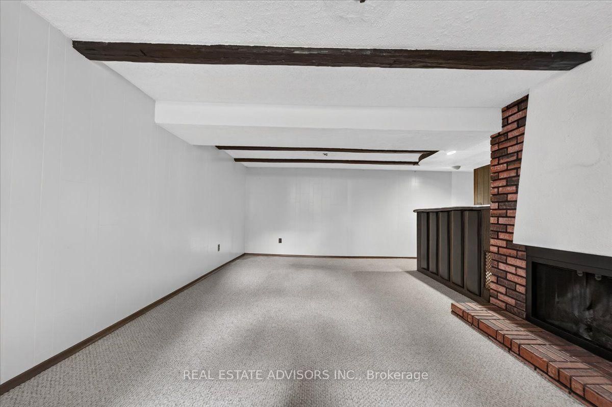 233 East Street • East Gwillimbury, ON photo 29