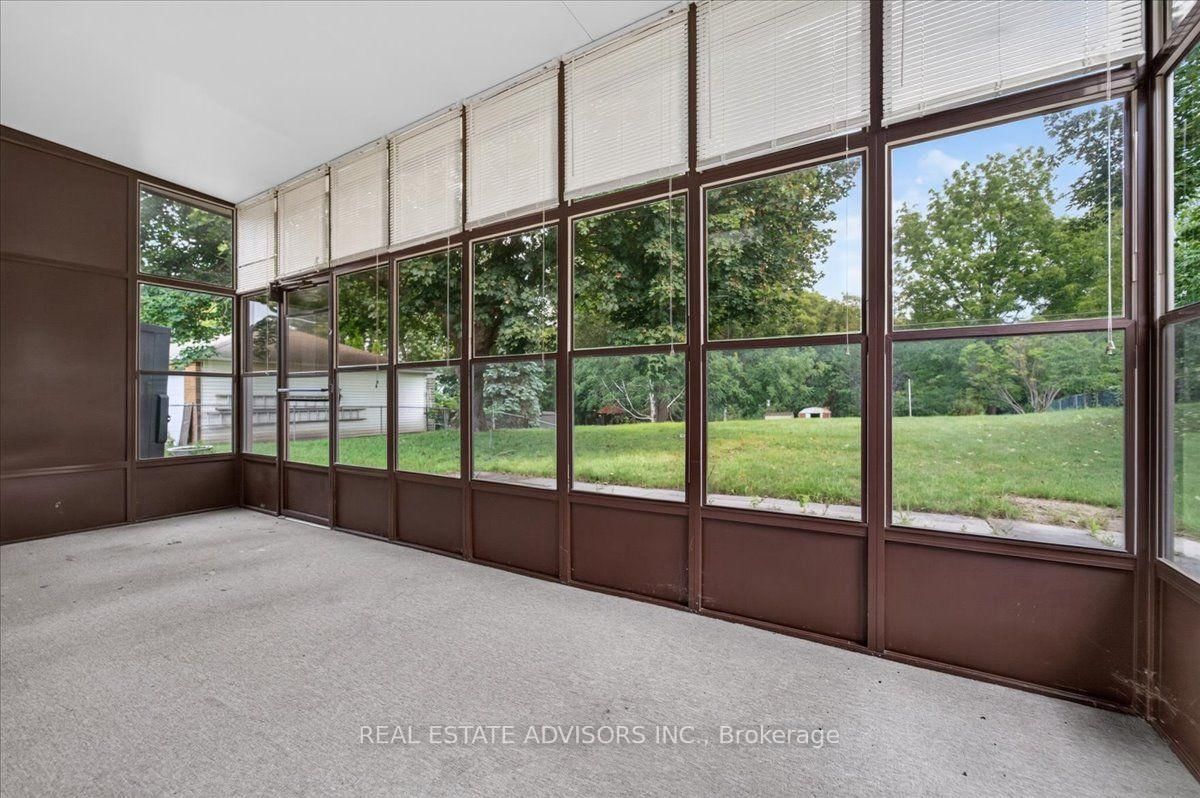 233 East Street • East Gwillimbury, ON photo 31