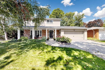 135 Senator Reesor's Drive • Markham, ON photo 2