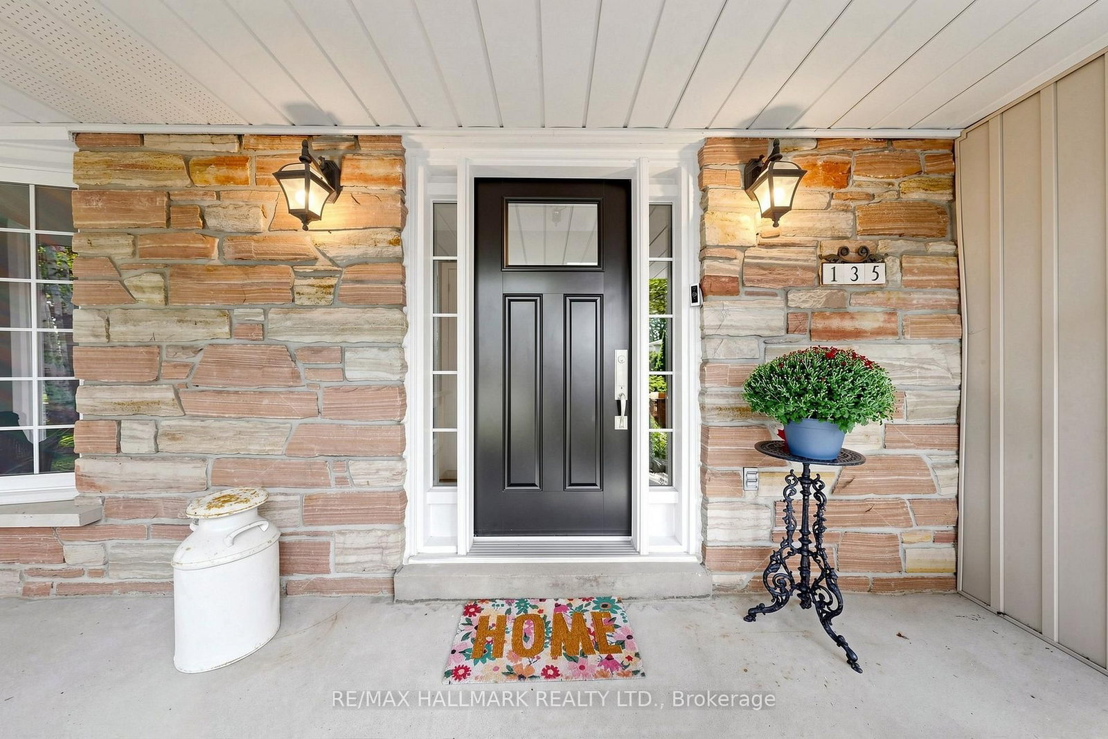 135 Senator Reesor's Drive • Markham, ON photo 3