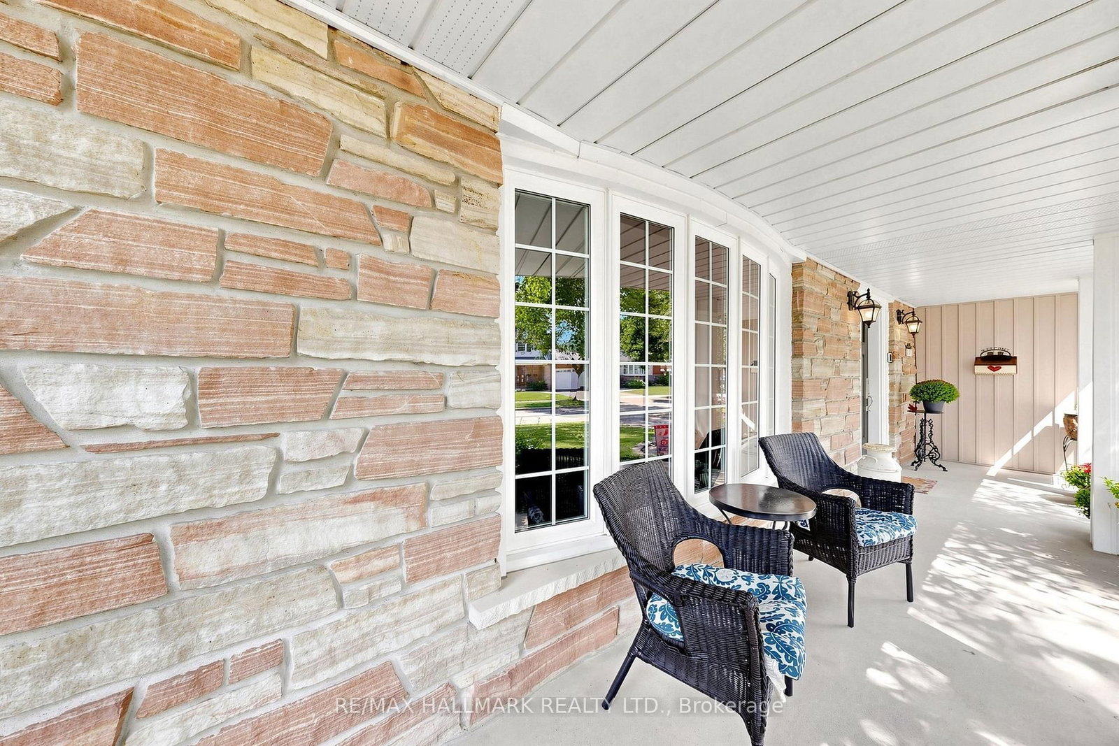 135 Senator Reesor's Drive • Markham, ON photo 4