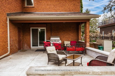 117 Hayhoe Avenue • Vaughan, ON photo 7
