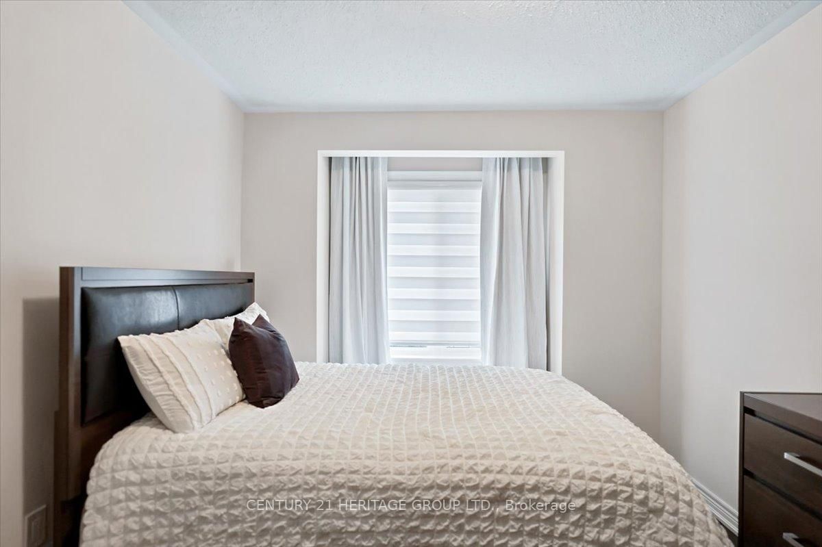 100 Mondial Crescent E • East Gwillimbury, ON photo 28