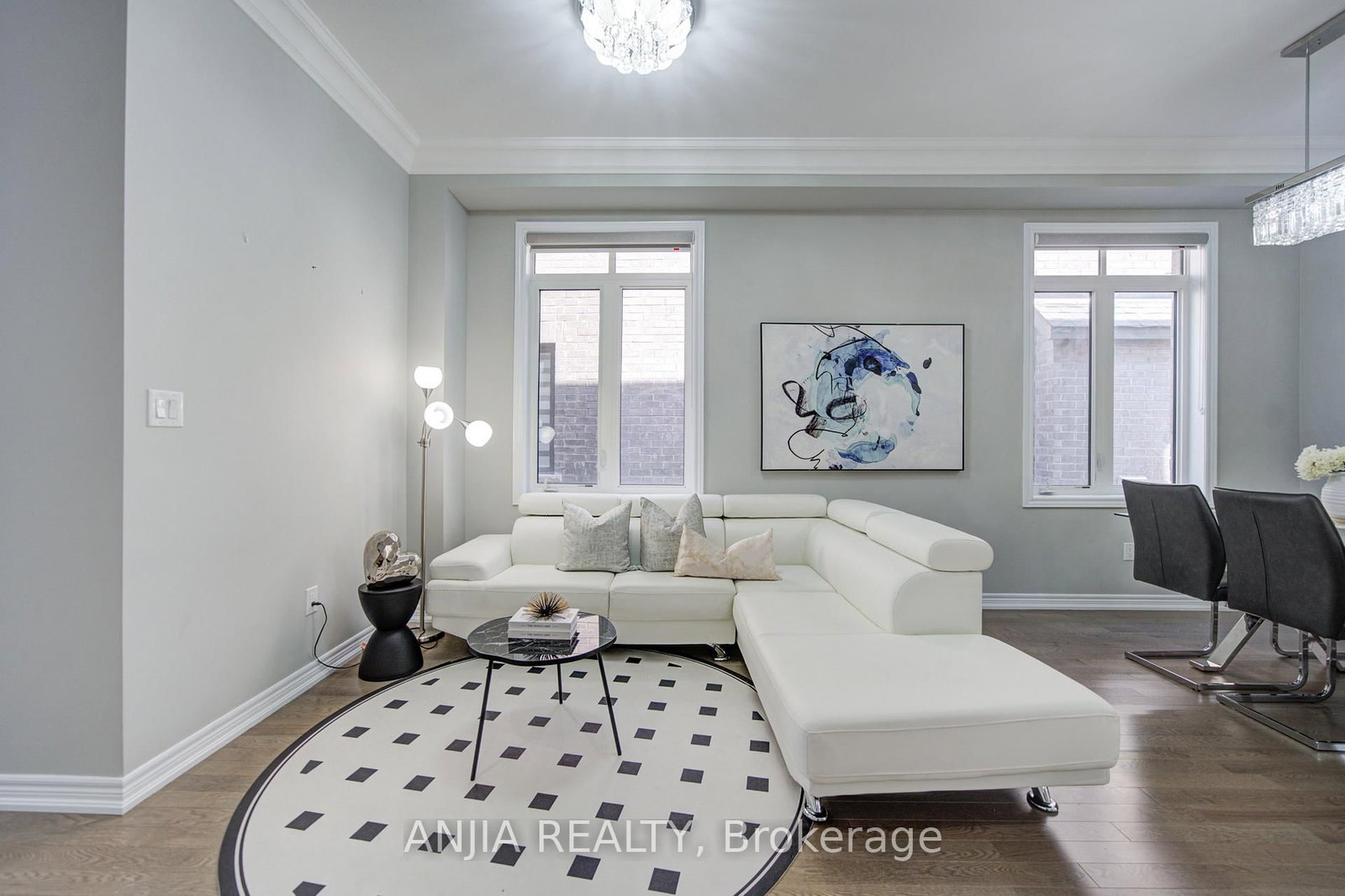 63 Suttonrail Way • Whitchurch-Stouffville, ON photo 10
