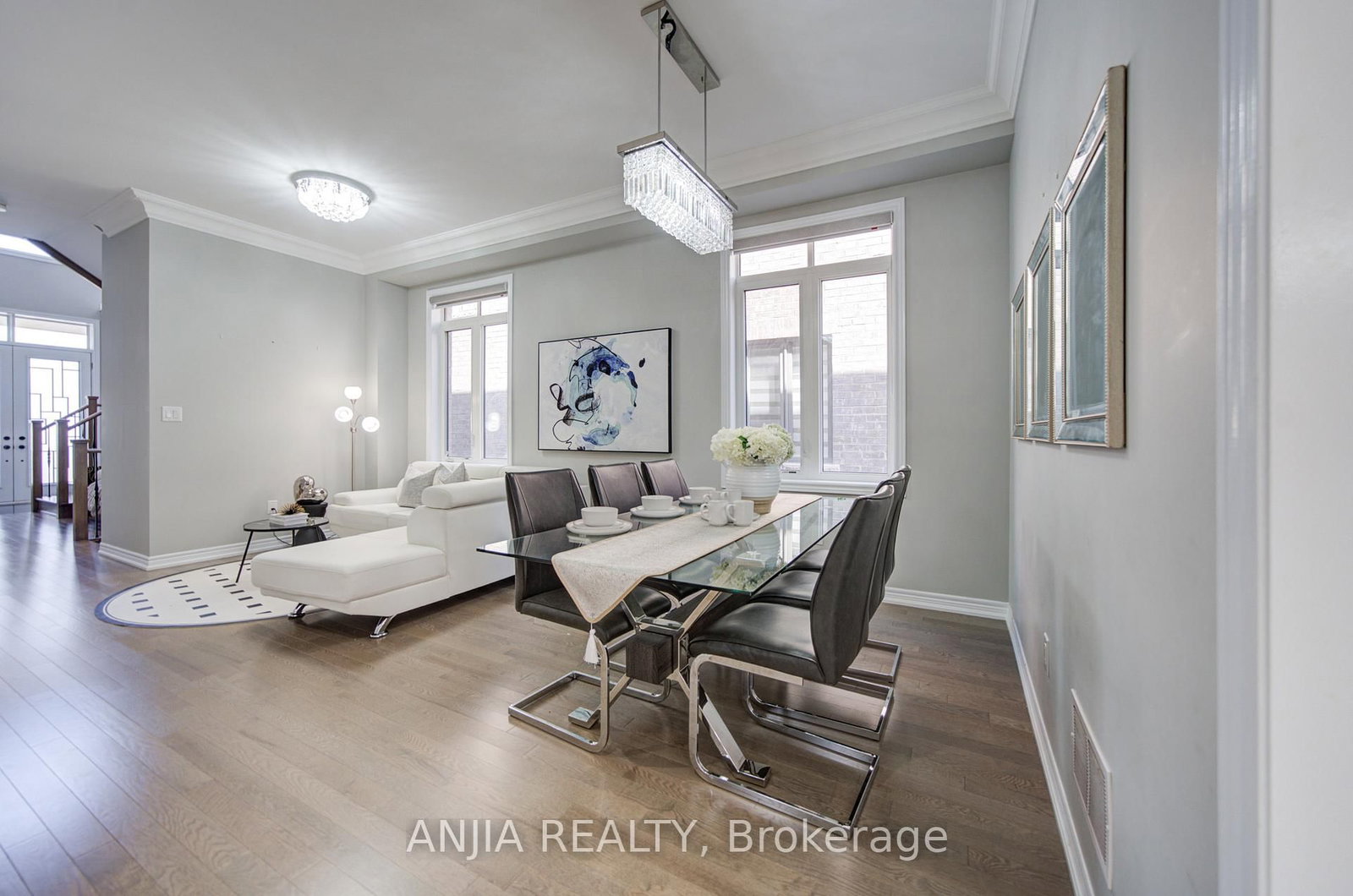 63 Suttonrail Way • Whitchurch-Stouffville, ON photo 12