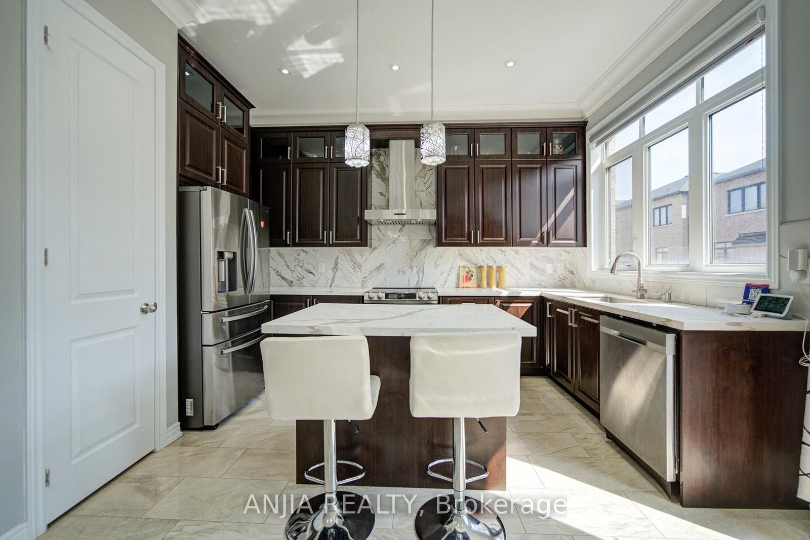 63 Suttonrail Way • Whitchurch-Stouffville, ON photo 24