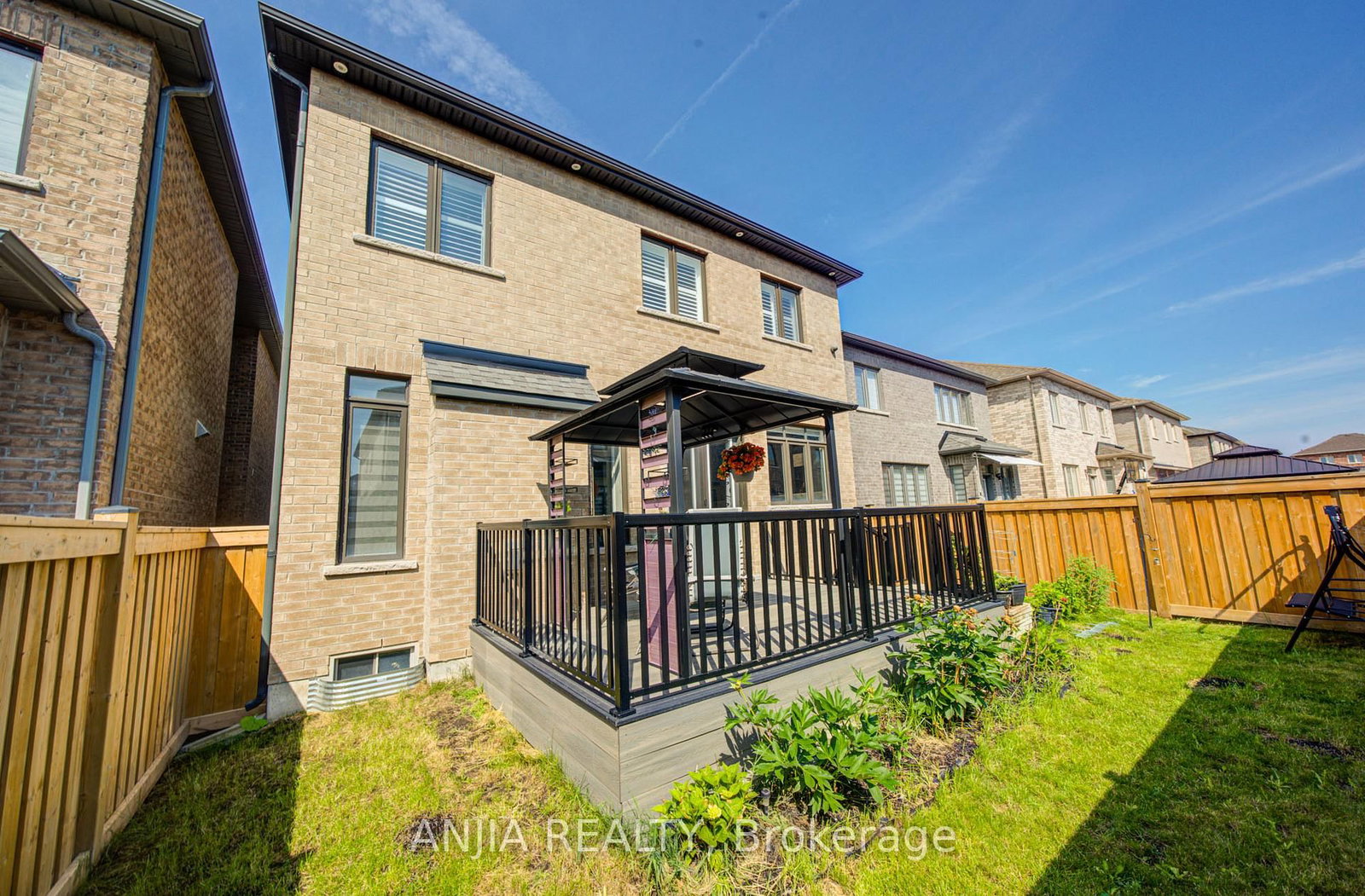 63 Suttonrail Way • Whitchurch-Stouffville, ON photo 48