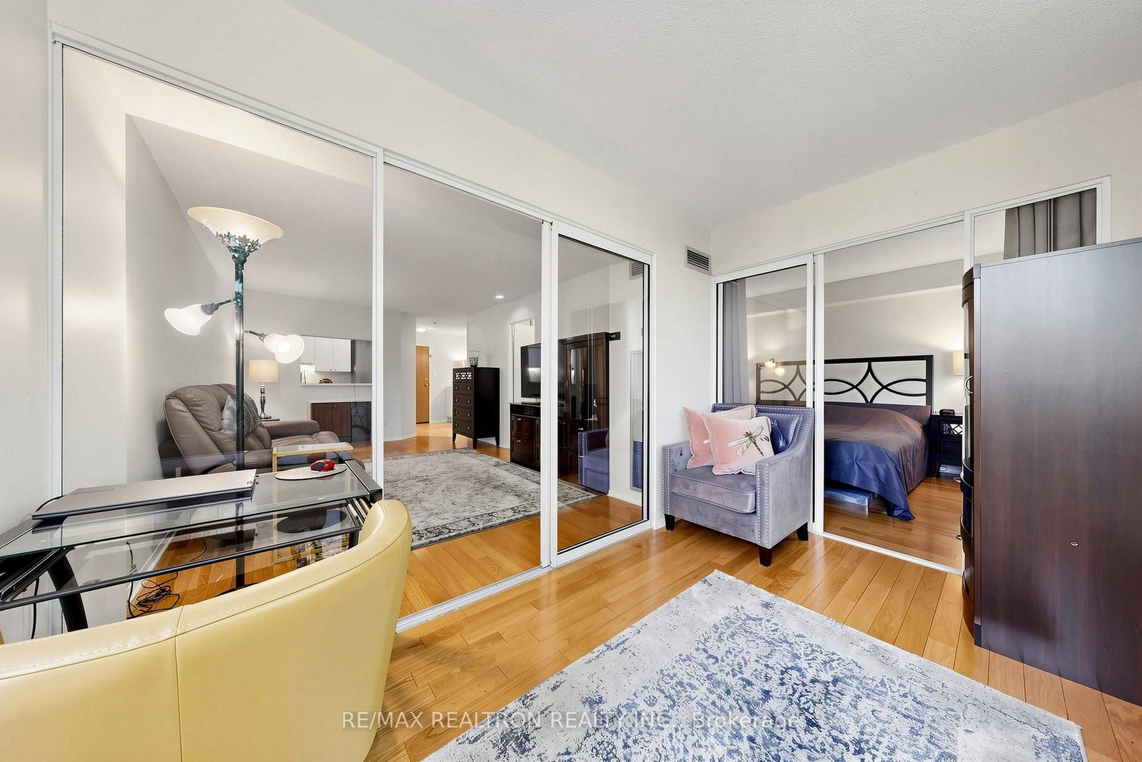 326 Major Mackenzie Drive • #307 • Richmond Hill, ON photo 24