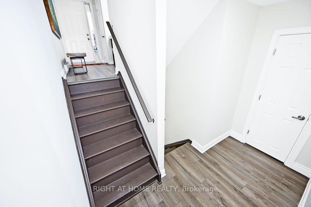 269 Milestone Crescent • Aurora, ON photo 17