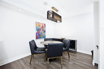 269 Milestone Crescent • Aurora, ON photo 6