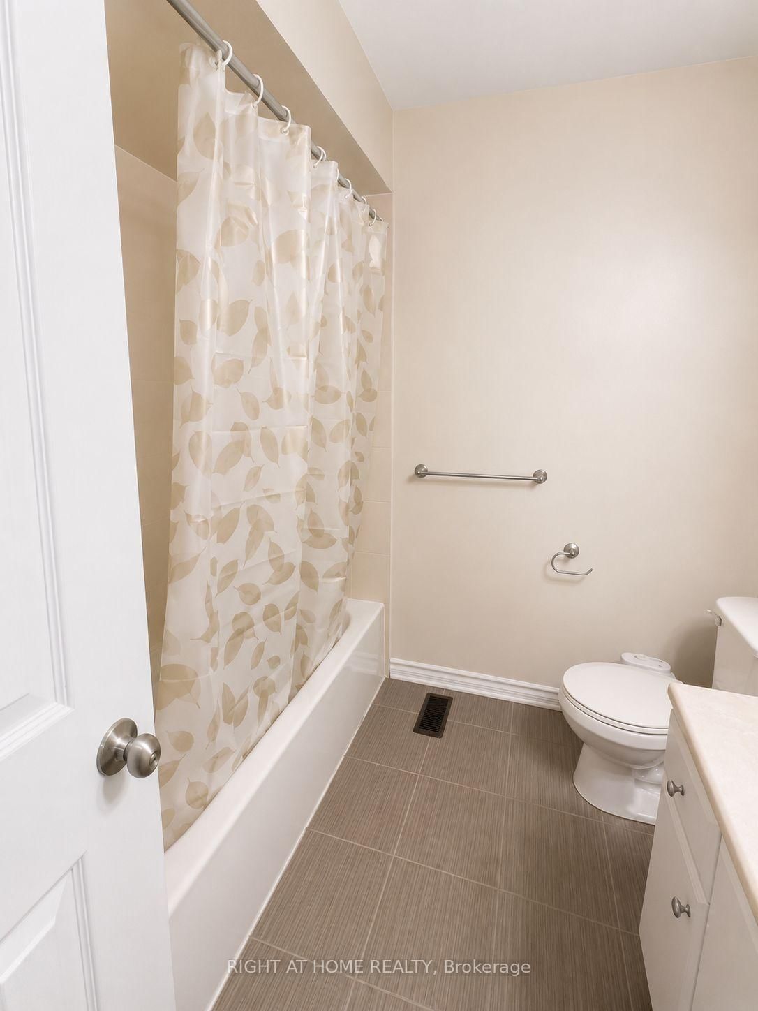 60 Zachary Place N • Vaughan, ON photo 20