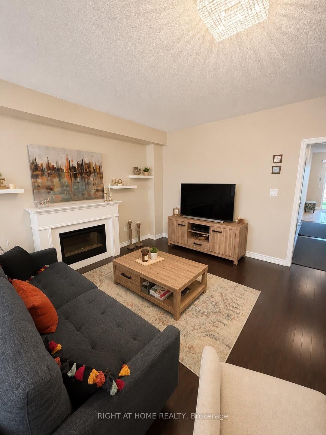 60 Zachary Place N • Vaughan, ON photo 8