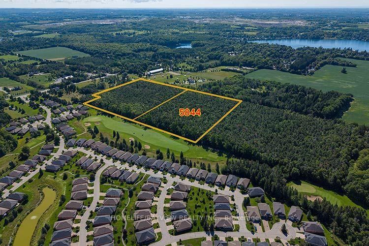 5844 Aurora Road • Whitchurch-Stouffville, ON photo 2