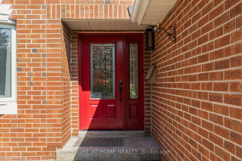 262 Yorkshire Drive