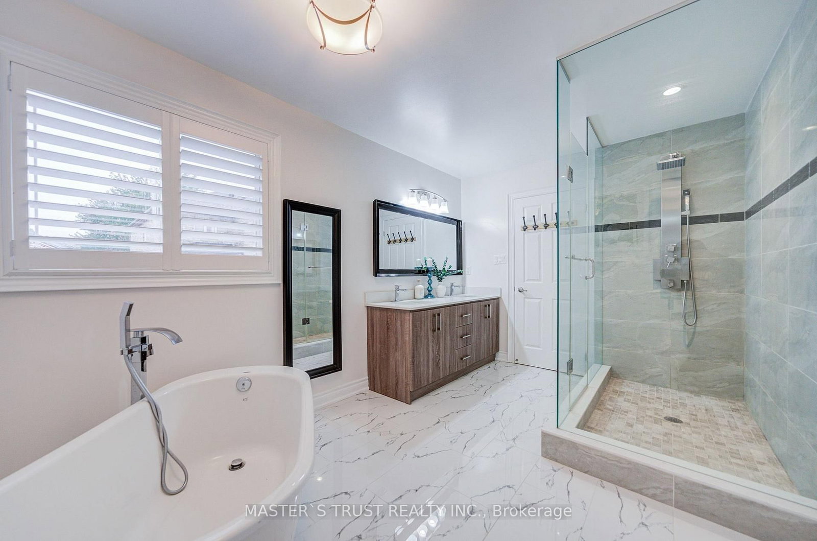 350 Coachwhip Trail • Newmarket, ON photo 34