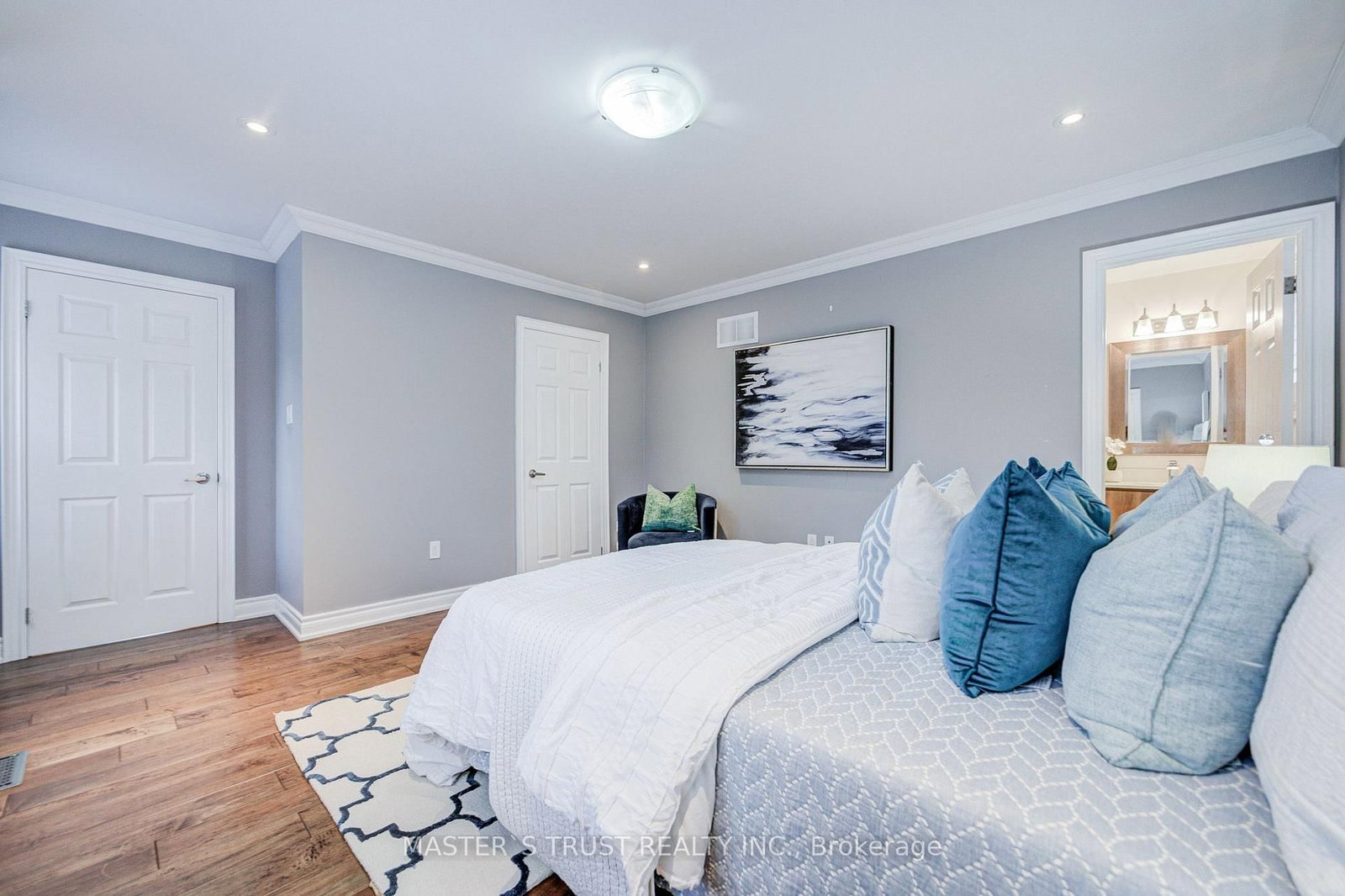 350 Coachwhip Trail • Newmarket, ON photo 36