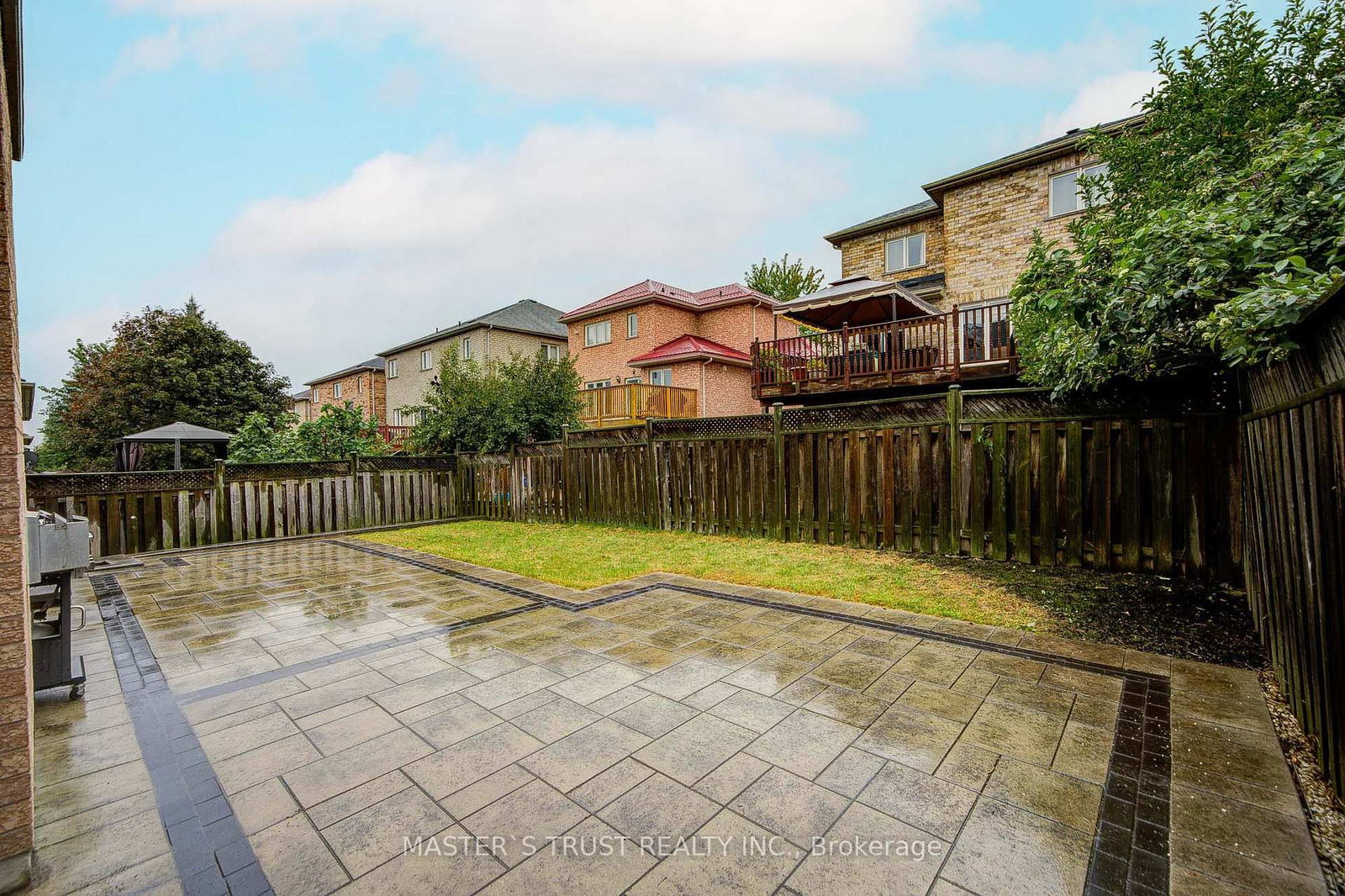 350 Coachwhip Trail • Newmarket, ON photo 47