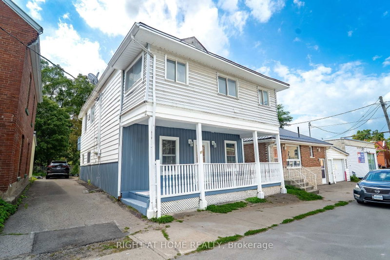 17 Laidlaw St Street S
