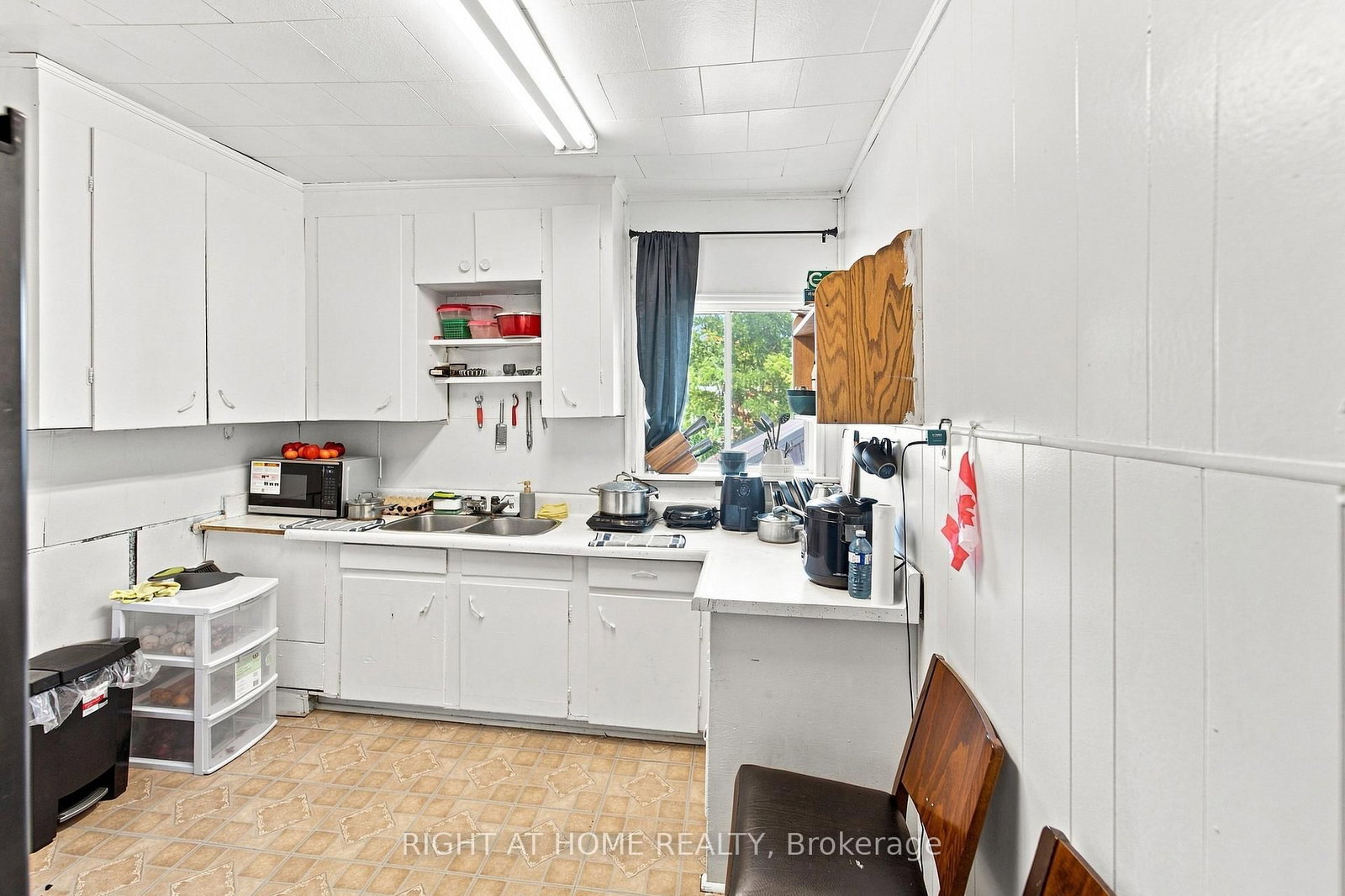 17 Laidlaw St Street S • Brock, ON photo 22