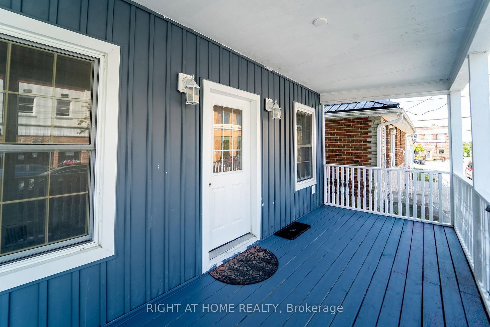 17 Laidlaw St Street S • Brock, ON photo 5