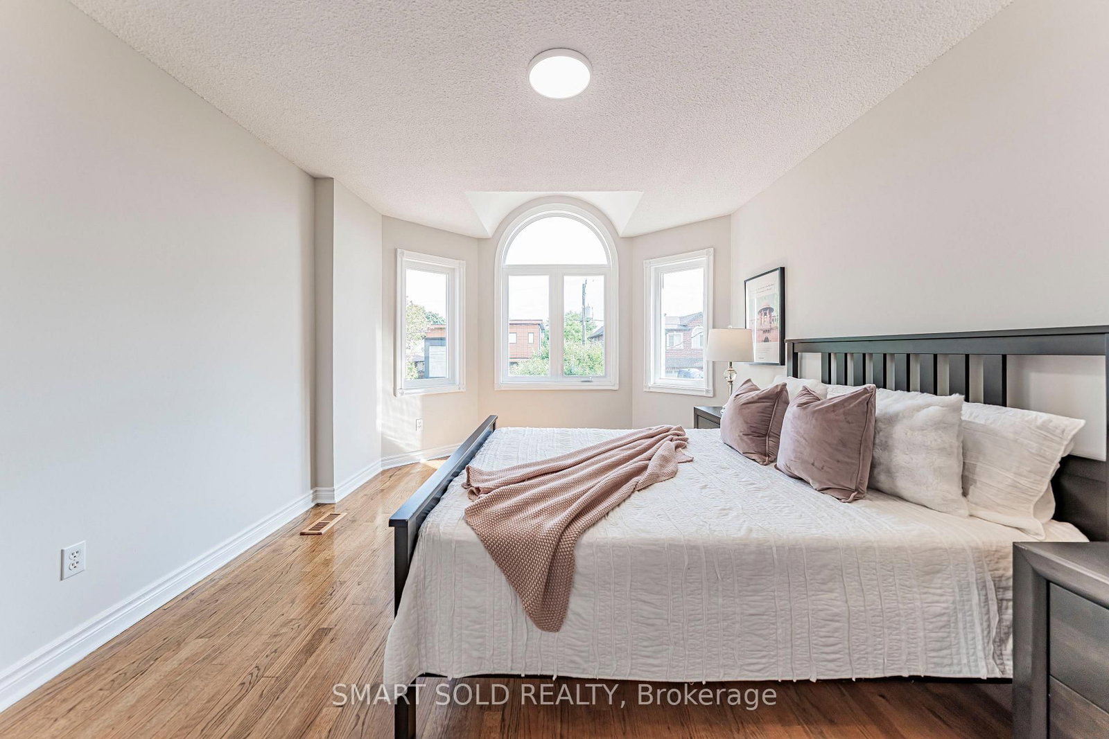 103 Elmwood Avenue • Richmond Hill, ON photo 25