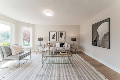 103 Elmwood Avenue • Richmond Hill, ON photo 4