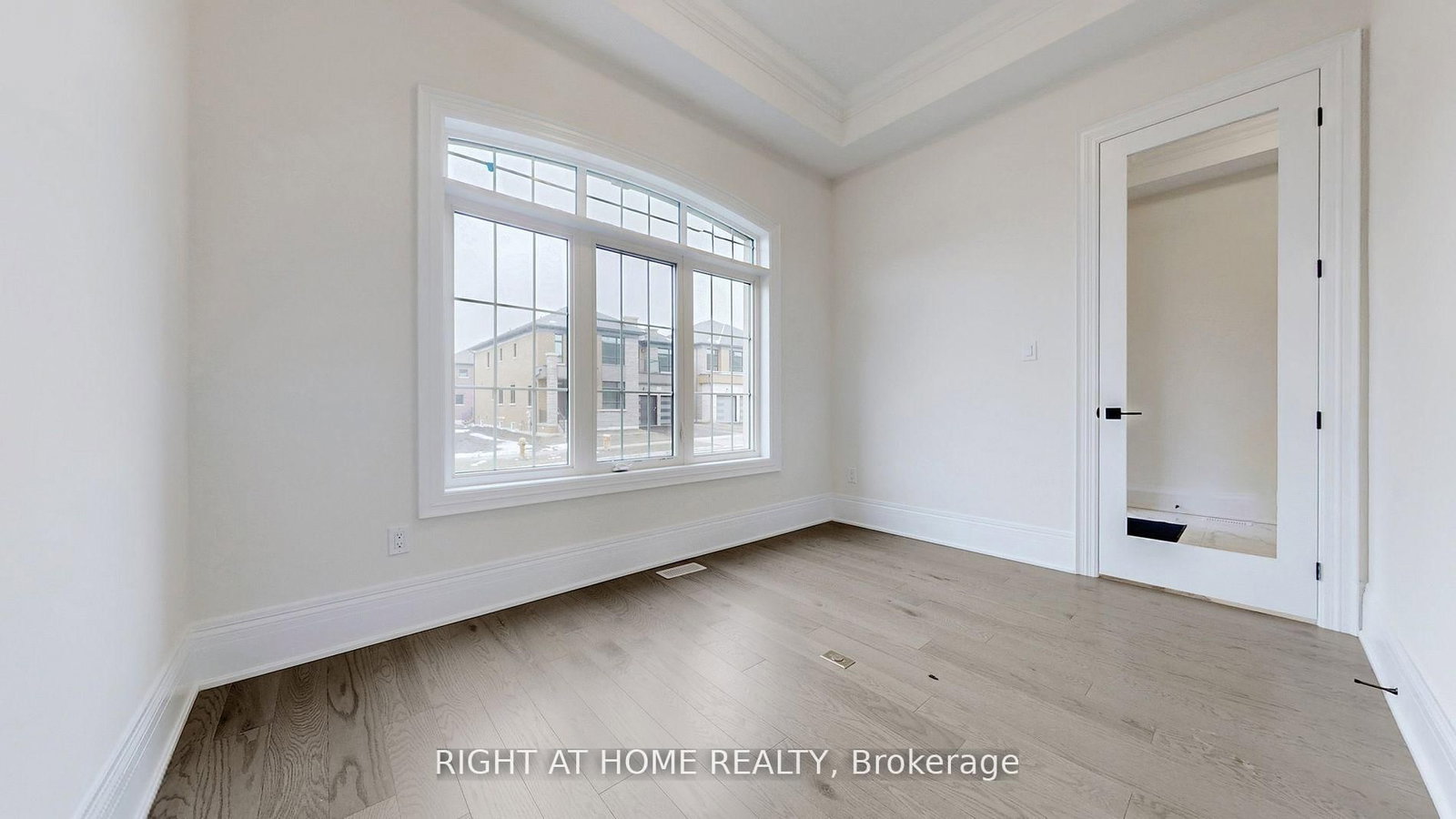 7 Adario Crescent • Vaughan, ON photo 13