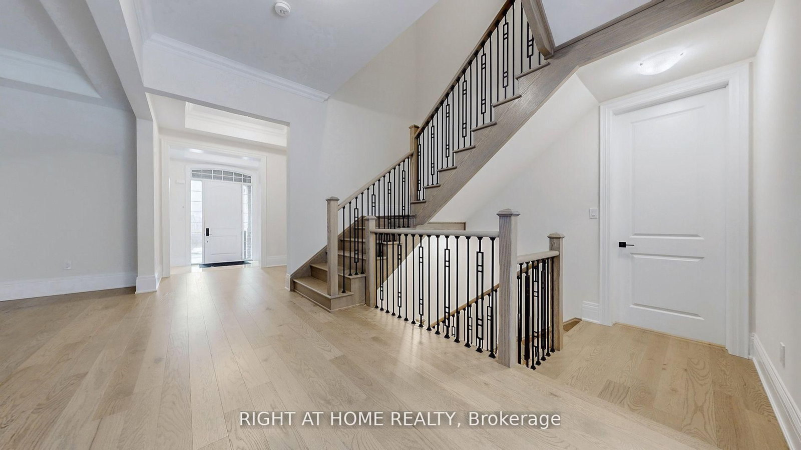 7 Adario Crescent • Vaughan, ON photo 18