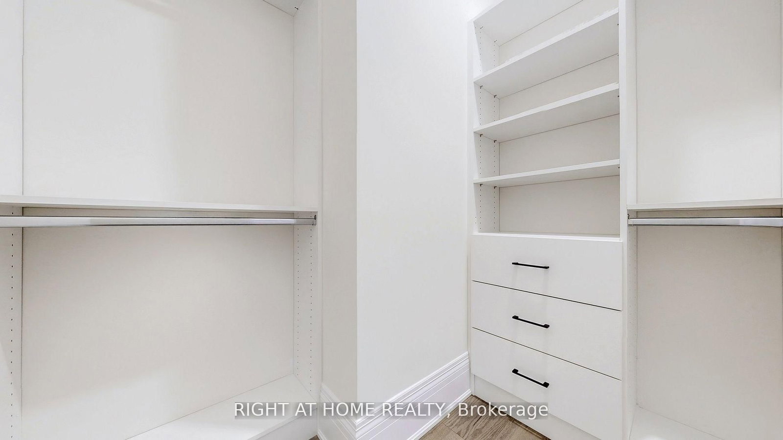 7 Adario Crescent • Vaughan, ON photo 25