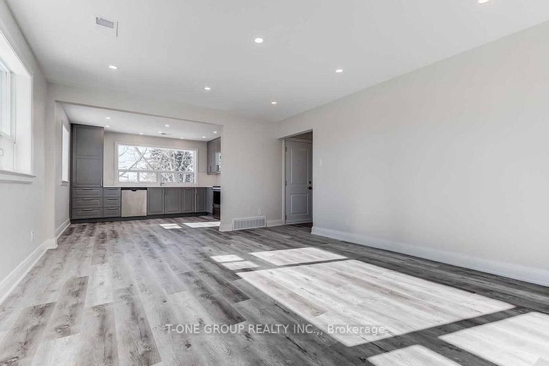 60 Rockport Crescent Unit 3