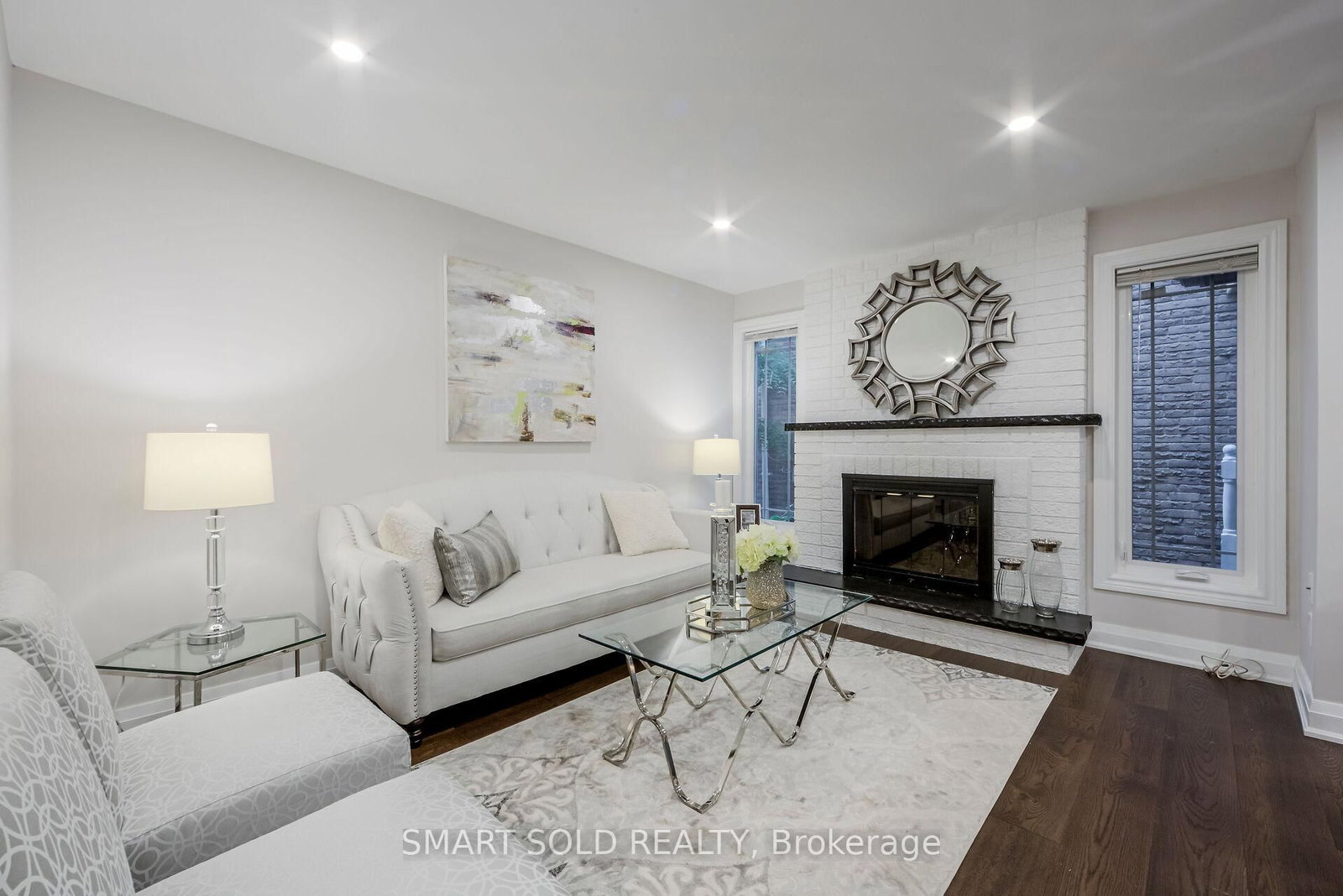 1 Tiffany Gate • Richmond Hill, ON photo 20