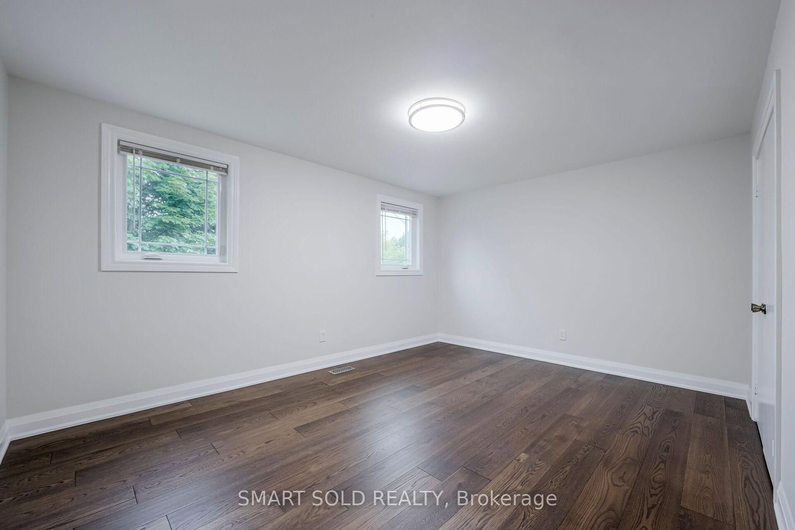 1 Tiffany Gate • Richmond Hill, ON photo 35