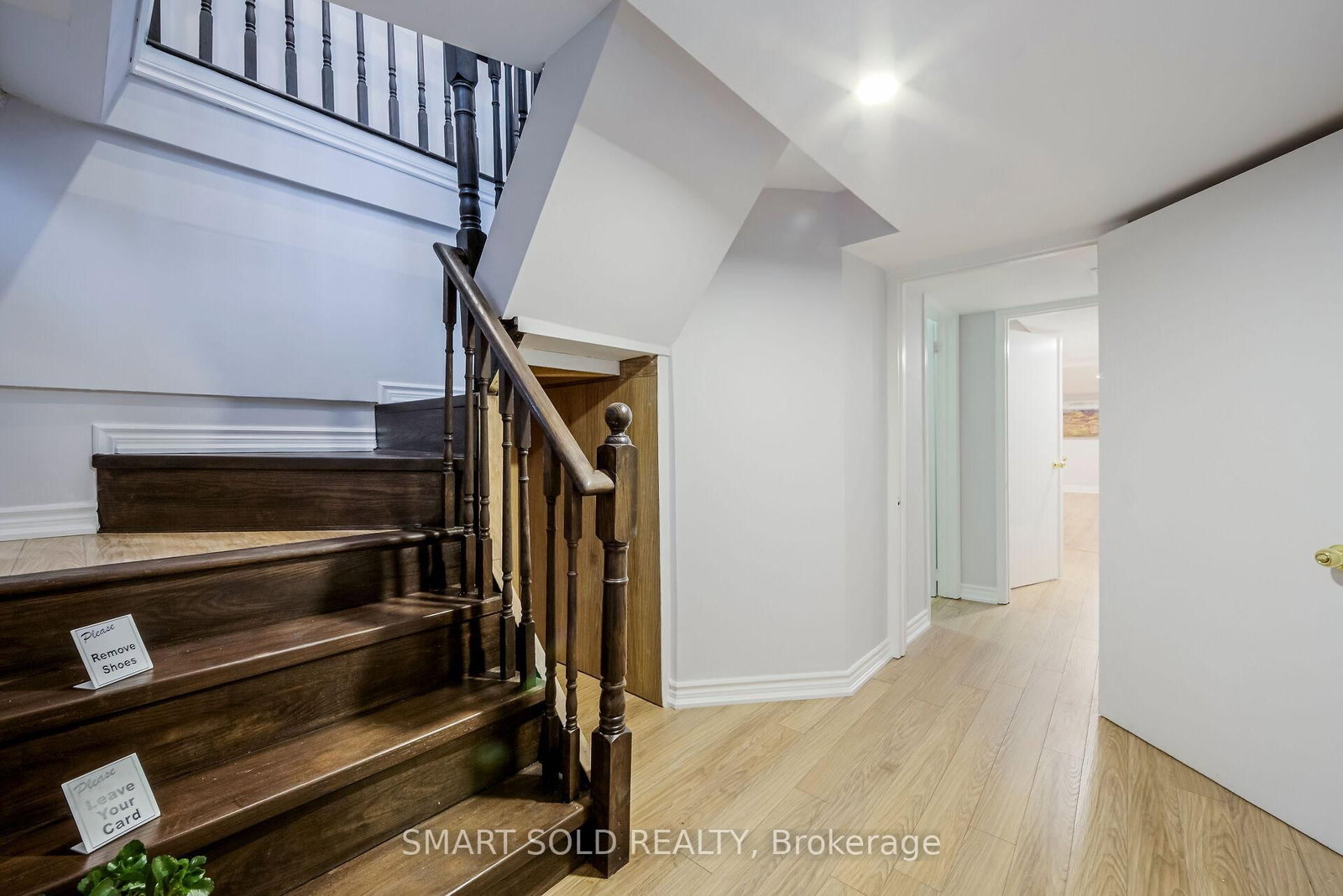 1 Tiffany Gate • Richmond Hill, ON photo 42