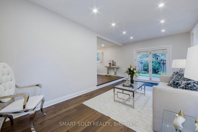 1 Tiffany Gate • Richmond Hill, ON photo 6