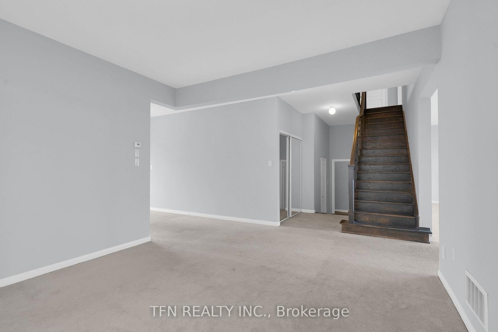 24 Don Hadden Crescent • Brock, ON photo 10