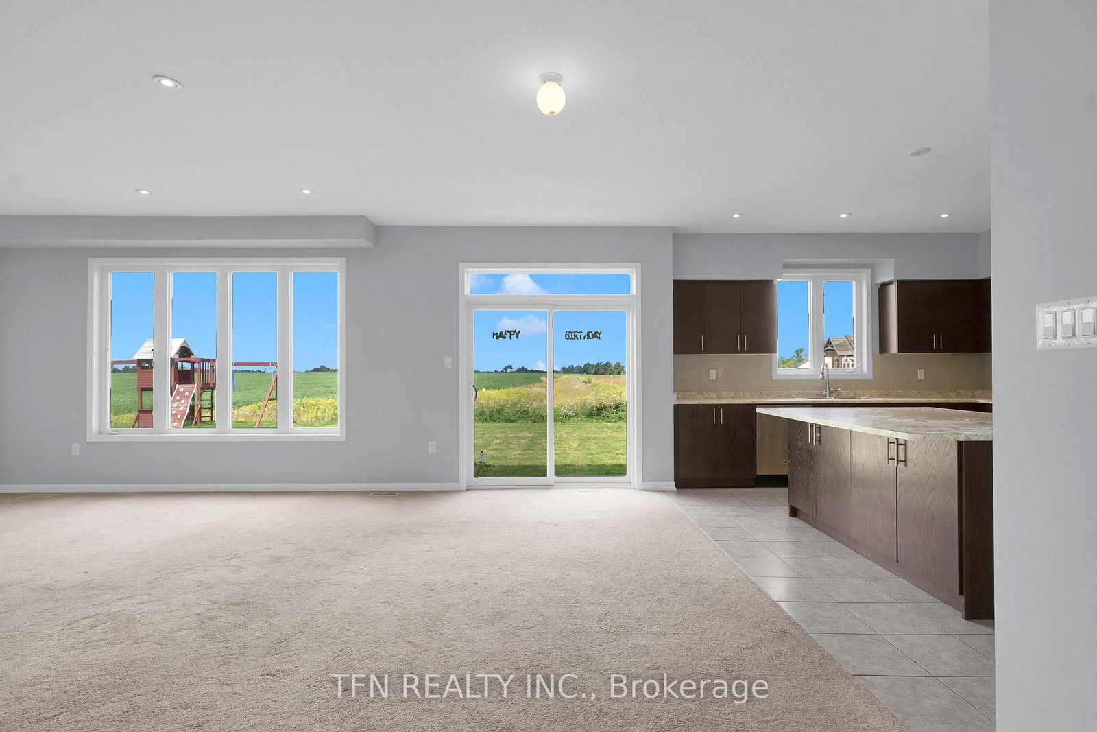 24 Don Hadden Crescent • Brock, ON photo 12