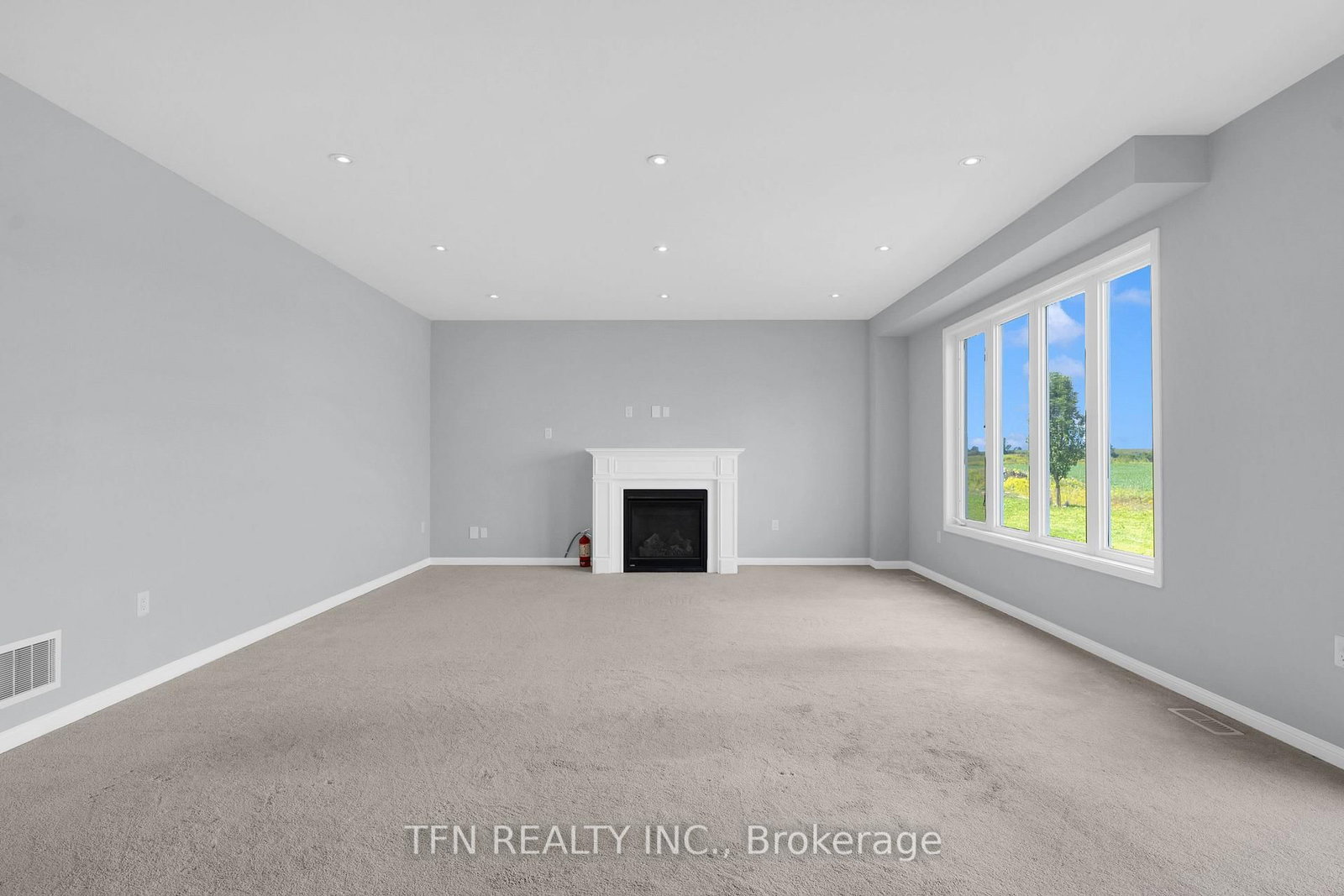 24 Don Hadden Crescent • Brock, ON photo 13