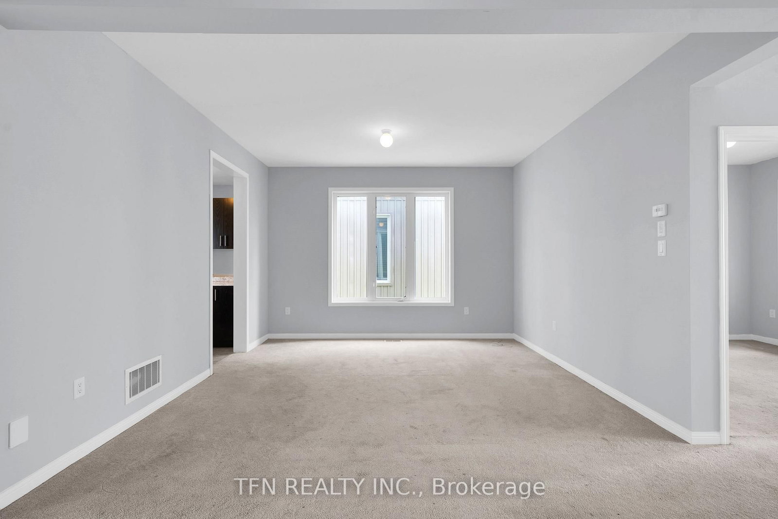 24 Don Hadden Crescent • Brock, ON photo 9