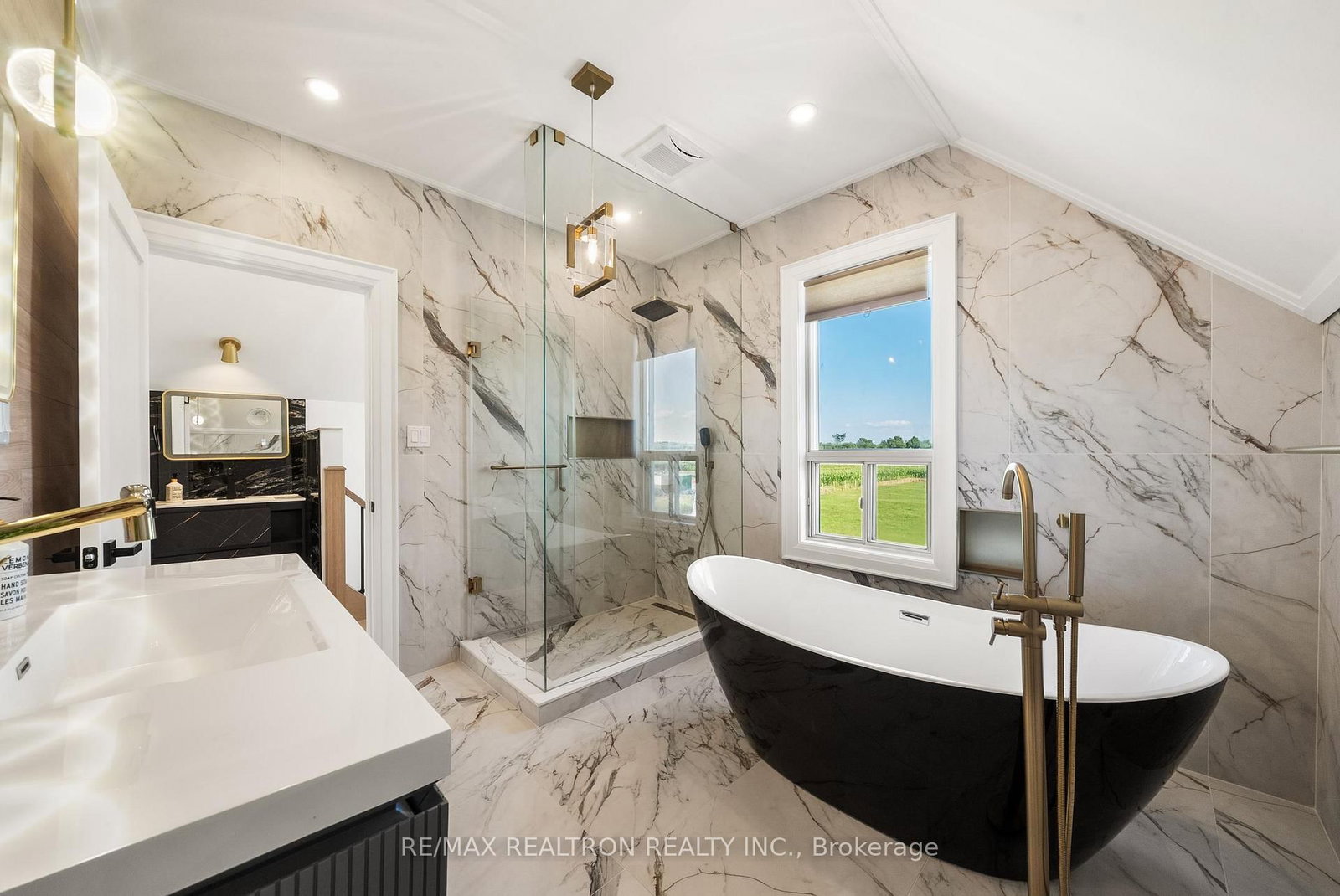 27453 Highway 48 • Georgina, ON photo 27