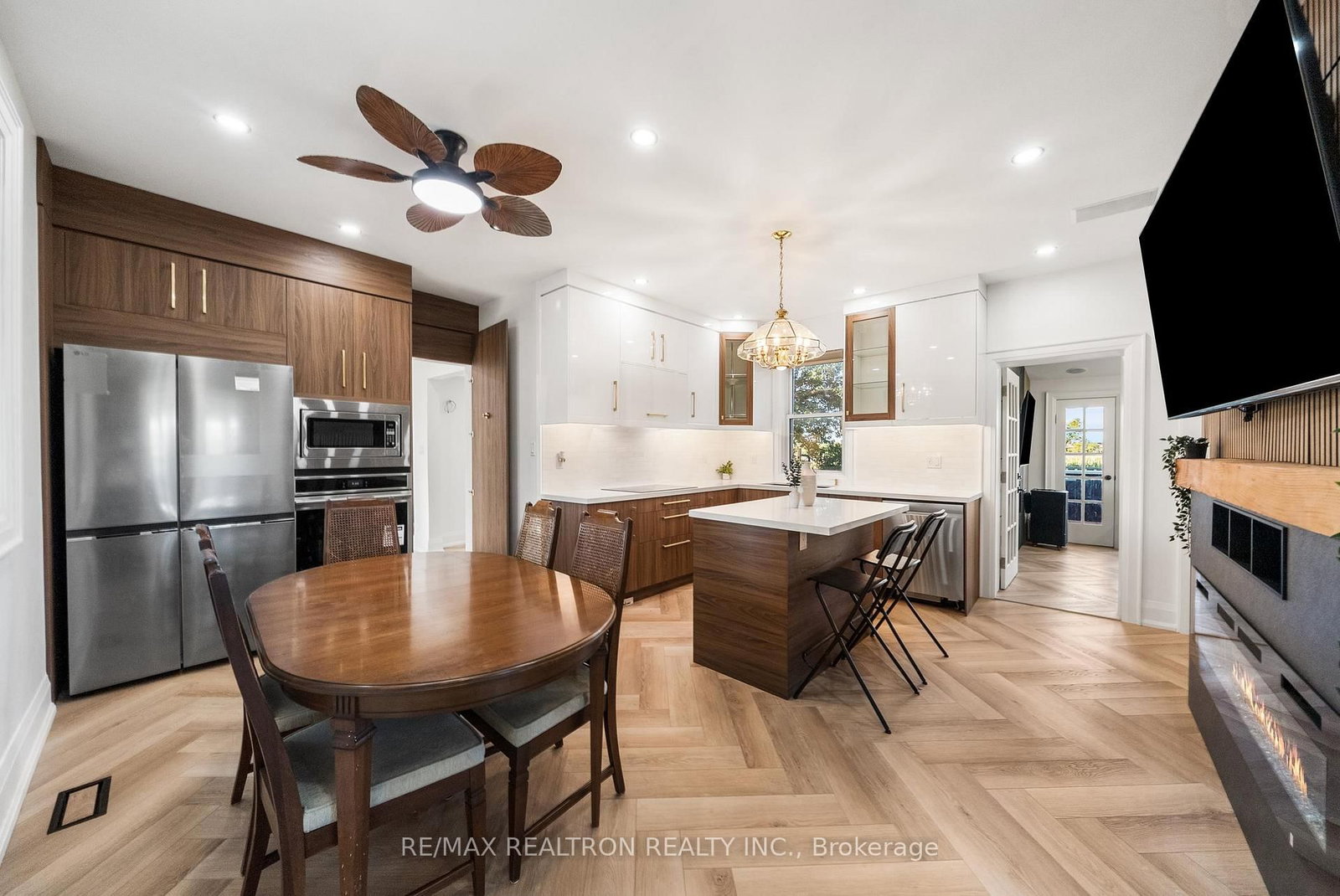 27453 Highway 48 • Georgina, ON photo 4