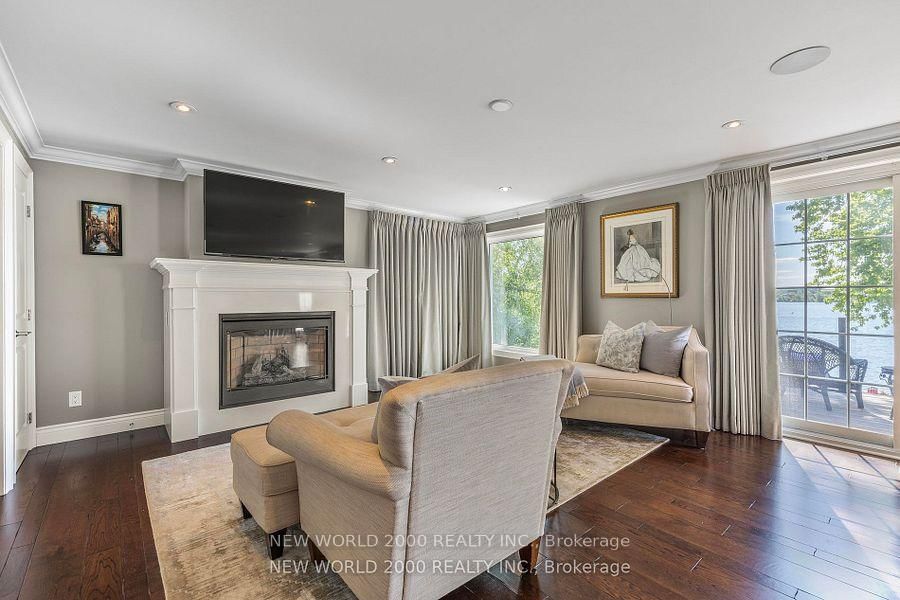 245 Lakeland Crescent • Richmond Hill, ON photo 12