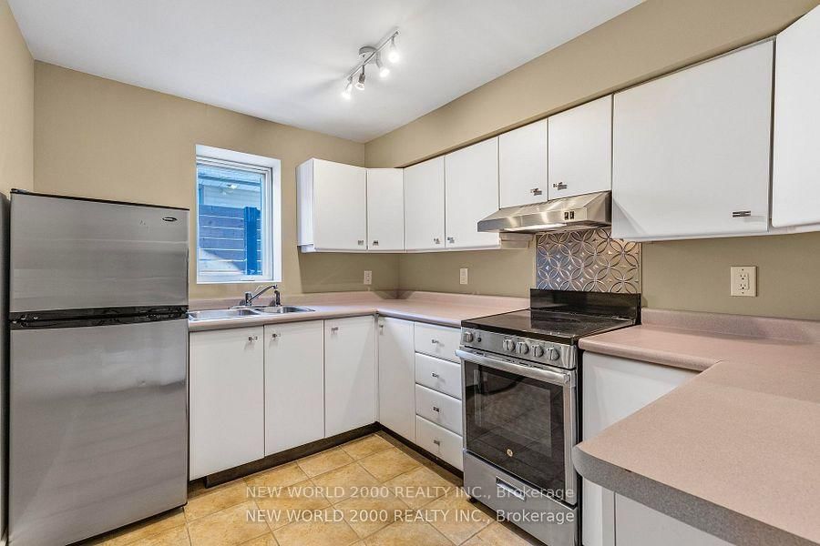 245 Lakeland Crescent • Richmond Hill, ON photo 17