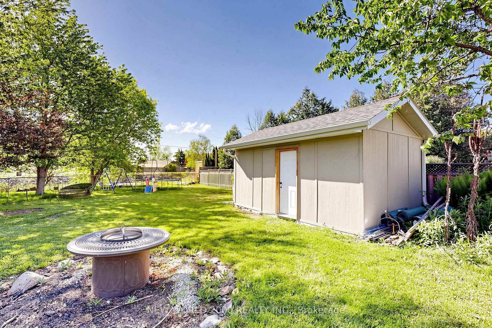 10 Buce Avenue • Bradford West Gwillimbury, ON photo 42